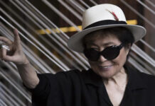 Lanza Yoko Ono Lyric Video De ”Now or Never” De Su Próximo Álbum ”Warzone” Lanza Yoko Ono Lyric Video De ''Now or Never'' De Su Próximo Álbum ''Warzone''