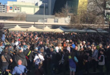Rompen Record Más De 450 Guitarristas Tocando ”Highway To Hell” Al Mismo Tiempo Más De 450 Guitarristas Rompen Record Tocando ''Highway To Hell'' Al Mismo Tiempo