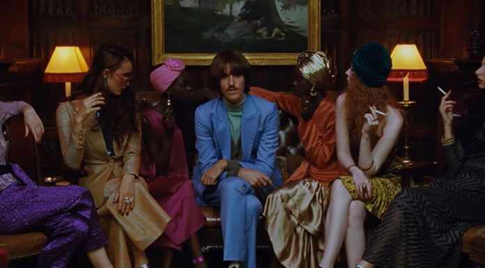 Parcels Presenta El Video Oficial De ''Lightenup'' De Su Álbum Homónimo