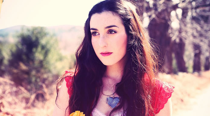 Presenta Marissa Nadler ''I Can’t Listen to Gene Clark Anymore'' Ft. Sharon Van Etten