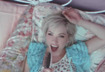Carly Rae Jepsen Presenta Su Nuevo Sencillo Y Video “Want You in My Room” Carly Rae Jepsen Presenta Su Nuevo Sencillo Y Video "Want You in My Room"