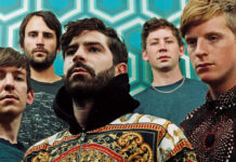 Foals Presenta Su Nuevo Sencillo Y Lyric Video “Into The Surf” Foals Presenta Su Nuevo Sencillo Y Lyric Video "Into The Surf"