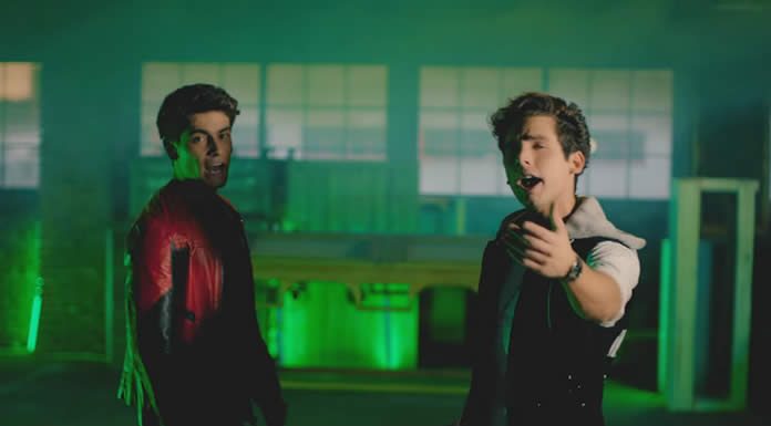 Adexe & Nau Estrenan El Primer Sencillo Y Video “Me Provoca” De Su Nueva Producción Adexe & Nau El Primer Sencillo Y Video "Me Provoca" De Su Nueva Producción