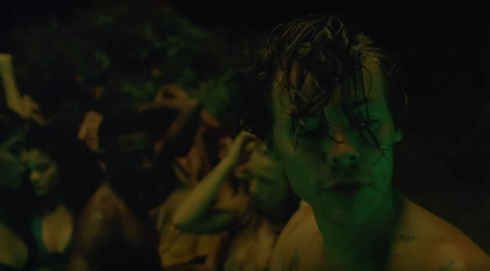 Harry Styles Presenta Su Nuevo Sencillo Y Video "Lights Up"