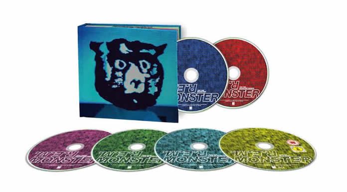 R.E.M. Celebra El 25 Aniversario De Su Álbum “Monster” R.E.M. Celebra El 25 Aniversario De Su Álbum "Monster"