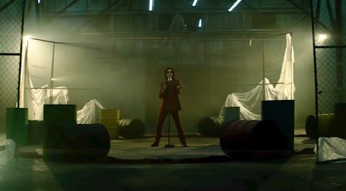 Bunbury Presenta Su Nuevo Sencillo Y Video “Hombre De Acción” Bunbury Presenta Su Nuevo Sencillo Y Video "Hombre De Acción"