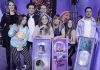 Danna Paola Reciba Certificaciones Por Sus Éxitos