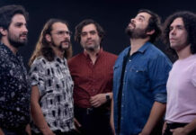 Enjambre Presenta Su Nuevo Sencillo "Divergencia"