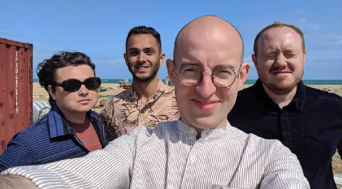 Bombay Bicycle Club Lanza Nueva Versión Acústica De “Racing Stripes” Bombay Bycicle Club Lanza Nueva Versión Acústica De "Racing Stripes"