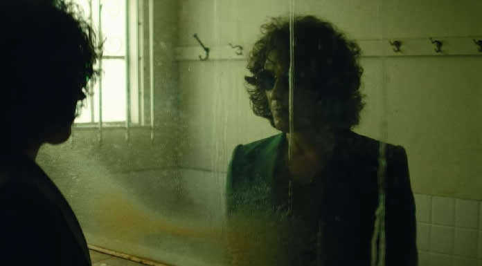 Bunbury Presenta Su Nuevo Video "Como Un Millón De Dólares"