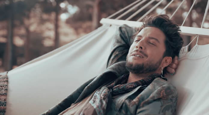 Manuel Carrasco Estrena Su Nuevo Video “Me Gusta” Manuel Carrasco Estrena Su Nuevo Video “Me Gusta”