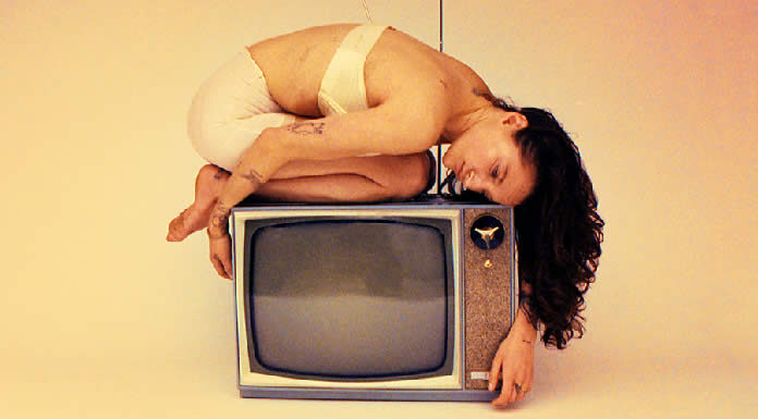 Royal & the Serpent Presenta Su Sencillo Y Video “Overwhelmed” Royal & the Serpent Presenta Su Sencillo Y Video "Overwhelmed"