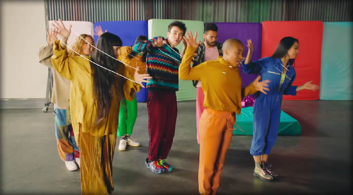 Jacob Collier Presenta “Sleeping On My Dreams” De Su Nuevo Álbum “Djesse Vol. 3” Jacob Collier Presenta "Sleeping On My Dreams" De Su Nuevo Álbum "Djesse Vol. 3"