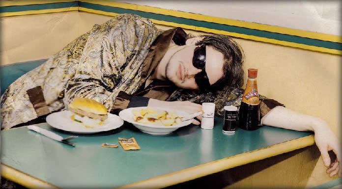 Lazarus Kane Lanza Remixes De Sus Dos Nuevos Sencillos “Young Knives” Y “Minsky Rock” Lazarus Kane Lanza Remixes De Sus Dos Nuevos Sencillos "Young Knives" Y "Minsky Rock"