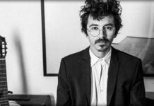 Julián Mayorga Estrena Su Nuevo Sencillo Y Video “Las Urracas” Julián Mayorga Estrena Su Nuevo Sencillo Y Video "Las Urracas"