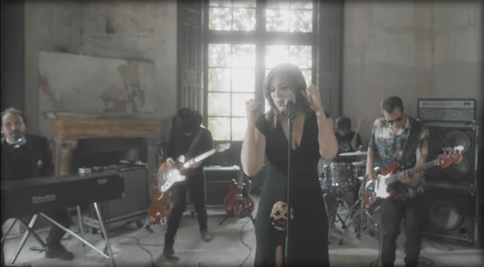 La Oreja De Van Gogh Presenta Su Nuevo Sencillo Y Video "Durante una Mirada"