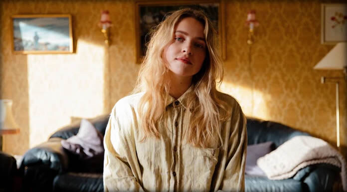 SKAAR Presenta Su EP Debut “The Other Side Of Waiting” SKAAR Presenta Su EP Debut "The Other Side Of Waiting"