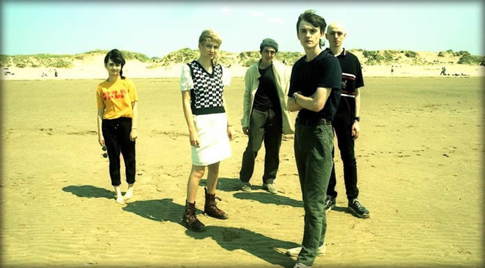 Blanketman Estrena Su Nuevo Sencillo Y Video “Beach Body” Blanketman Estrena Su Nuevo Sencillo Y Video "Beach Body"