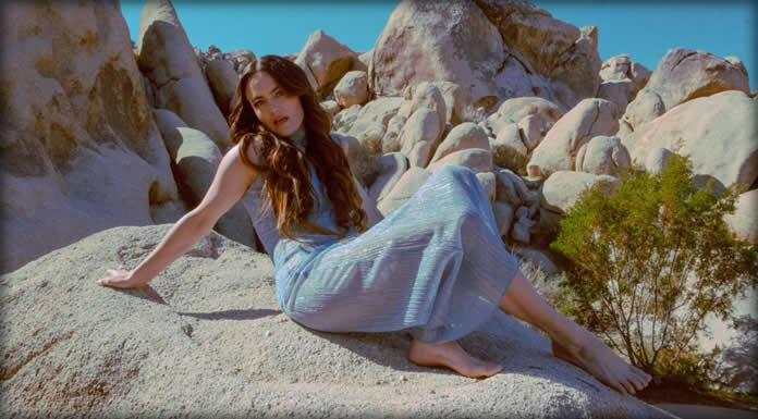 Julia Stone Anuncia Su Tercer Álbum Como Solista “Sixty Summers” Julia Stone Anuncia Su Tercer Álbum Como Solista "Sixty Summers"