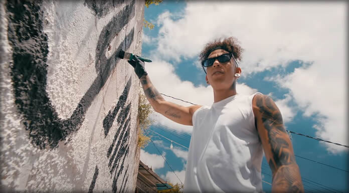 Micro TDH Presentó Su Nuevo Sencillo Y Video “Ámate” Micro TDH Presentó Su Nuevo Sencillo Y Video "Ámate"