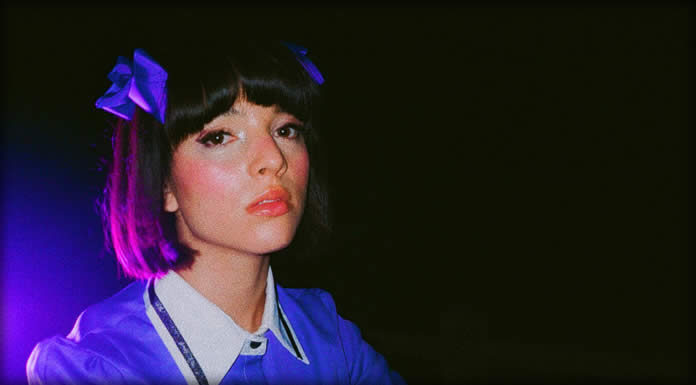 Raissa Presenta Su Nuevo Sencillo “Crowded” Raissa Presenta Su Nuevo Sencillo "Crowded"