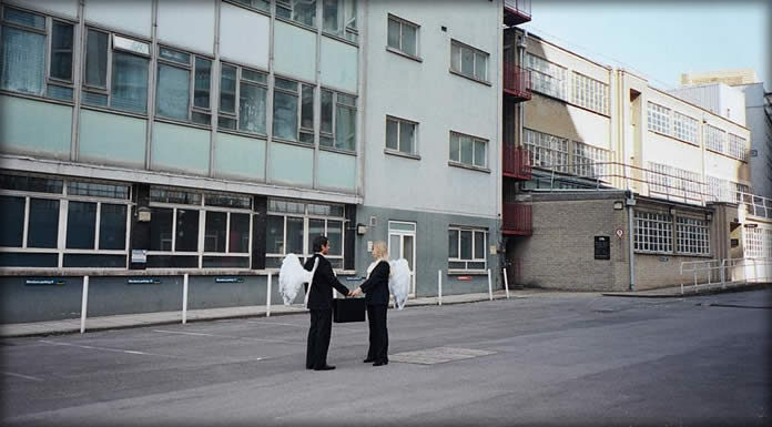 Wings Of Desire Estrena Su Nuevo Sencillo Y Video “Runnin” Wings Of Desire Estrena Su Nuevo Sencillo Y Video "Runnin"