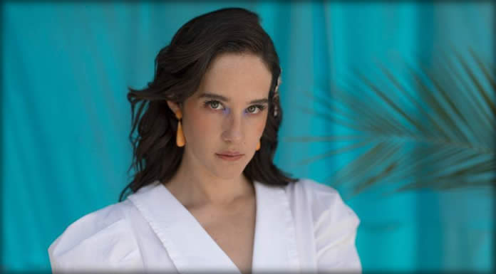 Ximena Sariñana Presenta Su Reversión De "10AM" Para El Álbum Tributo A Zoé