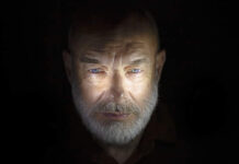 Brian Eno Estrena El Video Oficial De Su Sencillo "Decline And Fall"