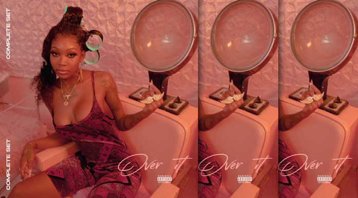 Summer Walker Lanza “Over It (Complete Set)” Para Celebrar El Primer Aniversario De Su Álbum Debut Summer Walker Lanza "Over It (Complete Set)" Para Celebrar El Primer Aniversario De Su Álbum Debut