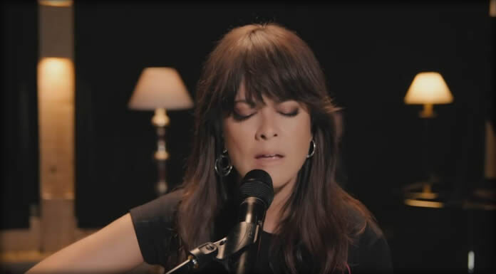 Vanesa Martín Presenta Versión Acústica De Su Sencillo “Despedida Y Cierre” Vanesa Martín Presenta Versión Acústica De Su Sencillo "Despedida Y Cierre"