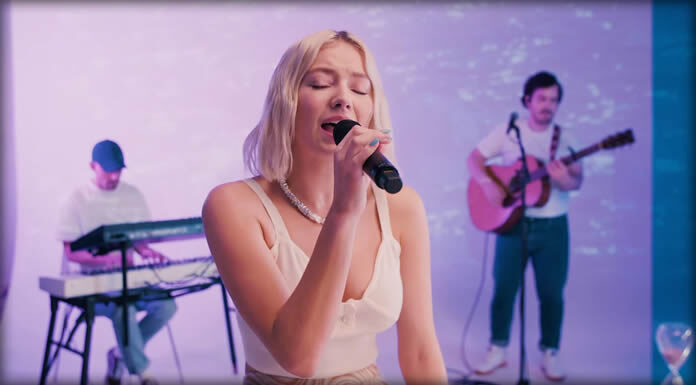 Astrid S Presenta El Video Oficial Acústico En Vivo De Su Sencillo "It's Ok If You Forget Me"