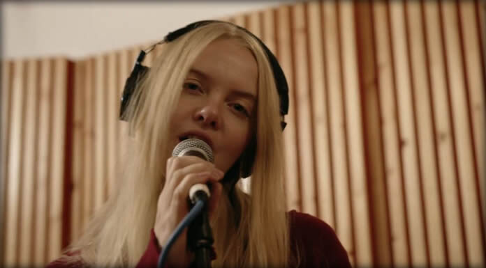 Dream Wife Presenta El Video En Vivo De “Temporary” (Live At Studio Silo) Dream Wife Presenta El Video En Vivo De "Temporary" (Live At Studio Silo)