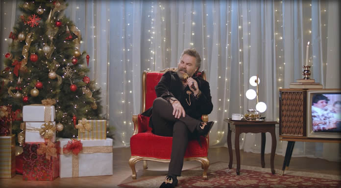 Mijares Presenta El Video Oficial De Su Sencillo "Ven A Mi Casa Esta Navidad"