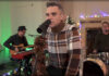 Robbie Williams Comparte El Performance En Vivo De Su Sencillo "Snowflakes"