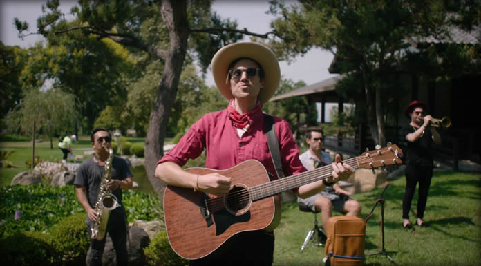 SAINT MOTEL Presenta El Video Acústico Oficial De Su Sencillo "The Moment"