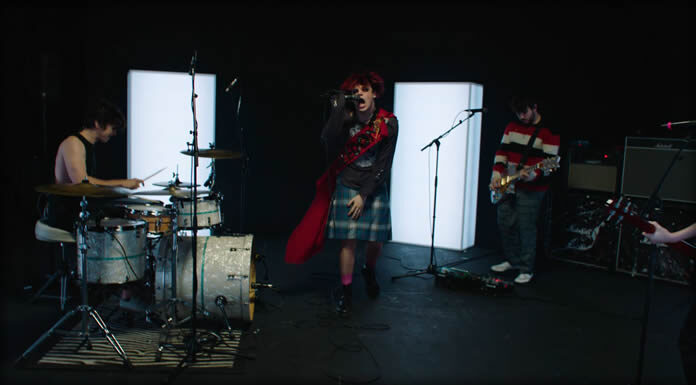 YUNGBLUD Presenta El Vevo Studio Performance De Su Sencillo “Superdeadfriends” YUNGBLUD Presenta El Vevo Studio Performance De Su Sencillo "Superdeadfriends"