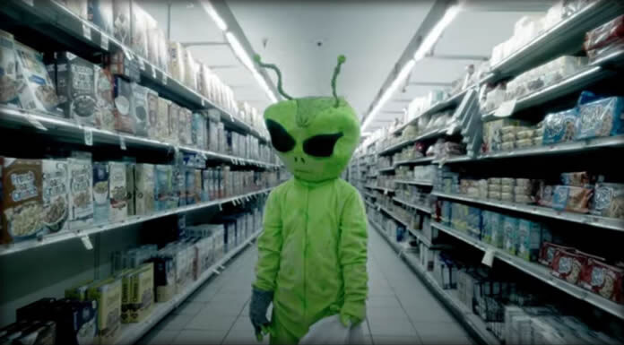 Django Django Presenta Su Nuevo Sencillo Y Video "Free From Gravity"