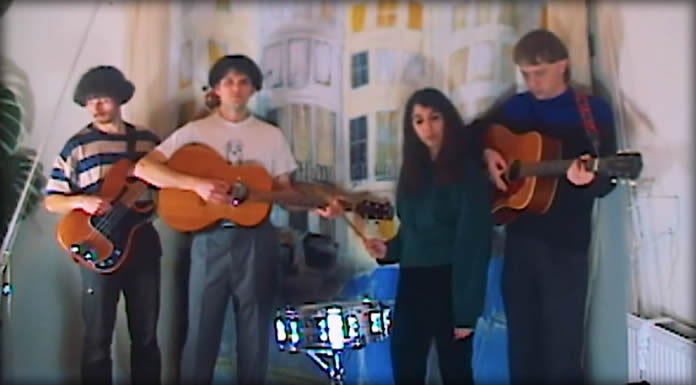 Holiday Ghosts Presenta “Mr. Herandi” Primer Sencillo Y Video De Su Próximo Álbum Holiday Ghosts Presenta "Mr. Herandi" Primer Sencillo Y Video De Su Próximo Álbum