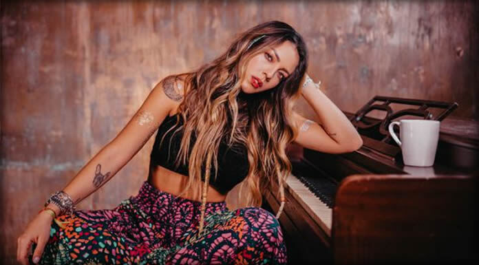 Pitizion Presenta La Versión A Piano Y Voz De Su Sencillo “La Diferente” Pitizion Presenta La Versión A Piano Y Voz De Su Sencillo "La Diferente"