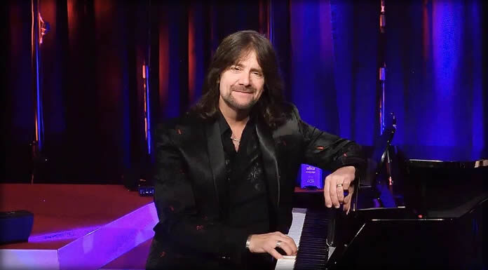 Robert Wells Presenta Su Nuevo Sencillo Y Video “April” Robert Wells Presenta Su Nuevo Sencillo Y Video "April"