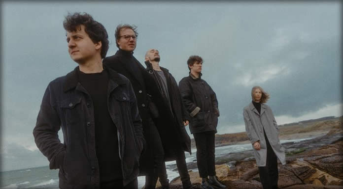 Whispering Sons Presenta Dos Nuevos Sencillos "Satantango" Y "Surgery"