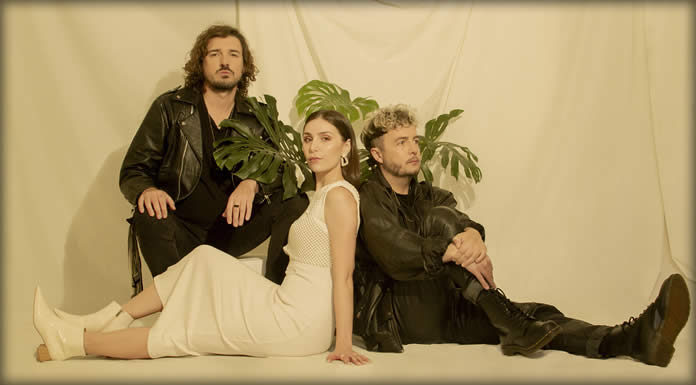 Zebra 93 Presenta Su Nuevo Sencillo Y Video “Velero” Zebra 93 Presenta Su Nuevo Sencillo Y Video "Velero"