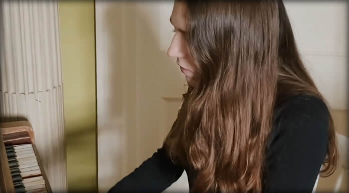 Birdy Comparte Versión Especial De Décimo Aniversario De “Skinny Love” Birdy Comparte Versión Especial De Décimo Aniversario De "Skinny Love"