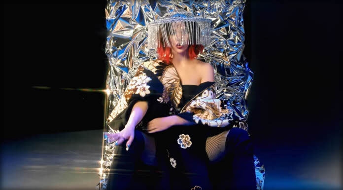 Dove Cameron Presenta Su Nuevo Sencillo Y Video "LazyBaby"