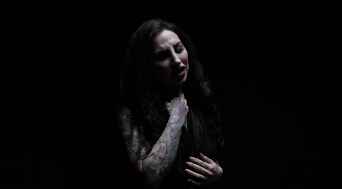 ELEINE Presenta Su Nuevo Sencillo Y Video "Die From Within"