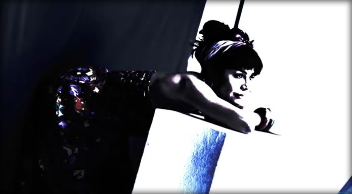 Flora Martinez Lanza Su Nuevo EP "Aquello" Y Estrena El Lyric Video Del Track Principal