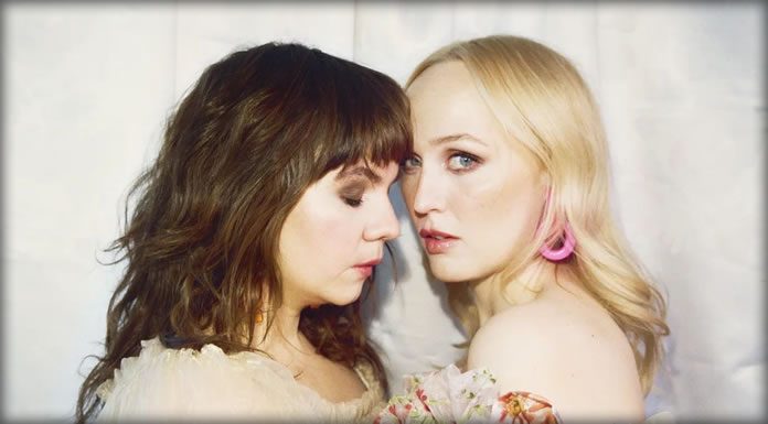 Moonica Mac Presenta Su Nuevo Sencillo "Vittran" Ft. Sara Parkman