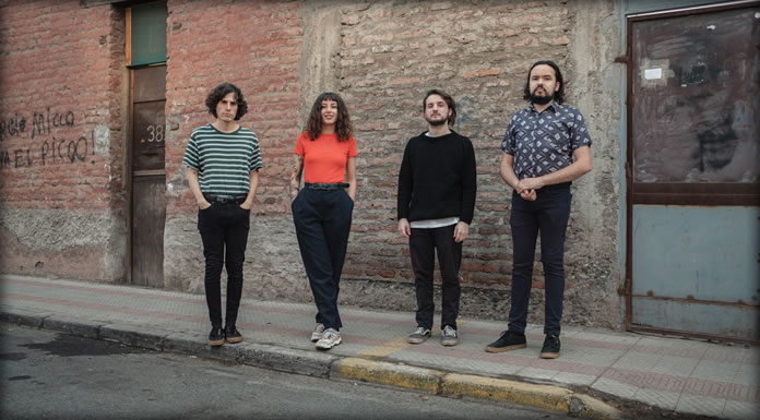 Tortuganónima Lanza Su Versión De "El Hombre Pánico" Original De Austin Tv