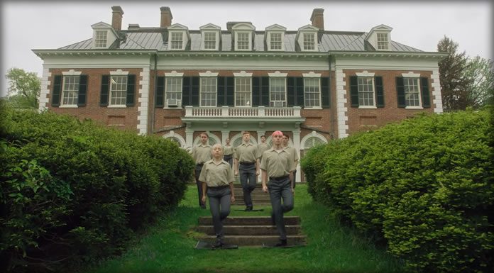 Citizen Presenta Su Nuevo Sencillo Y Video “Black And Red” Citizen Presenta Su Nuevo Sencillo Y Video "Black And Red"