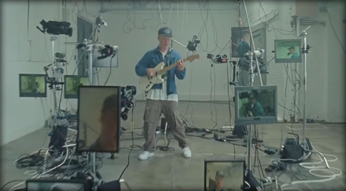 Finn Askew Lanza Su Nuevo Sencillo Y Video "Paranoia"